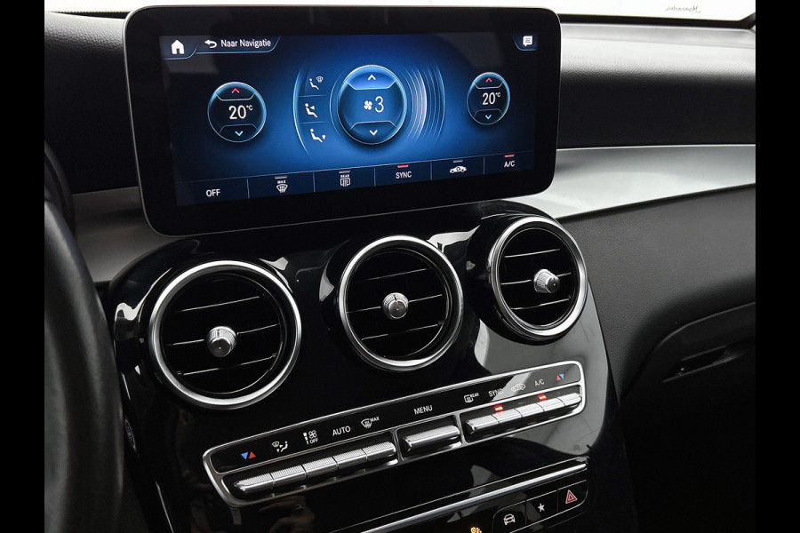 Mercedes-Benz GLC 200 Business Solution Limited | Lichtmetalen velgen | Navigatie | Parking support met camera achter | Trekhaak wegklapbaar | Inclusief 24 maanden MB Certified garantie voor Europa.