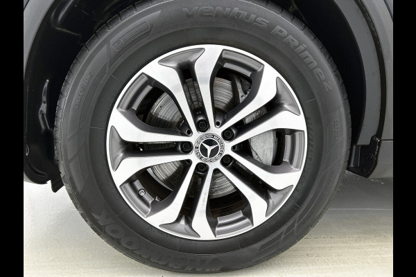 Mercedes-Benz GLC 200 Business Solution Limited | Lichtmetalen velgen | Navigatie | Parking support met camera achter | Trekhaak wegklapbaar | Inclusief 24 maanden MB Certified garantie voor Europa.