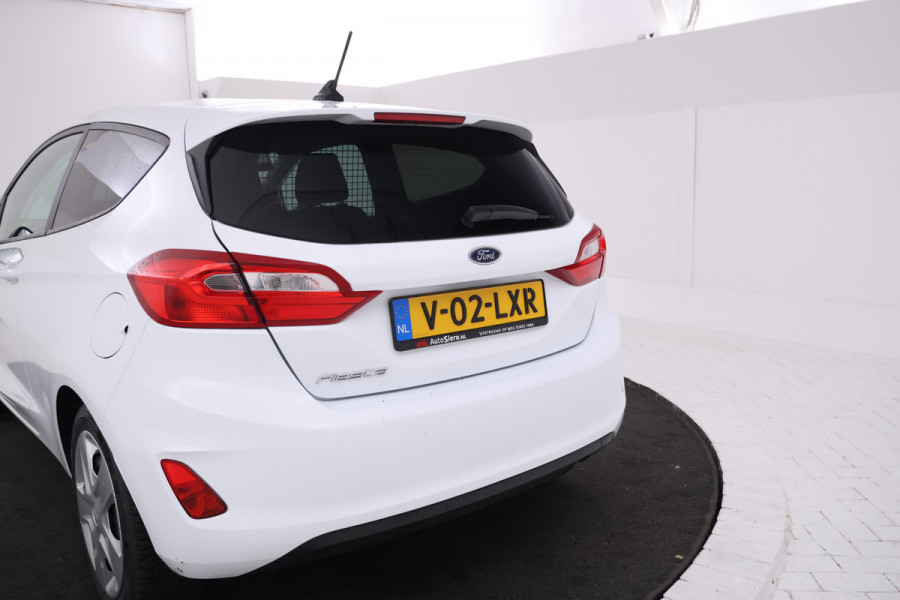 Ford Fiesta 1.0 Grijs Kenteken Ex btw, Cruise Control, Navigatie