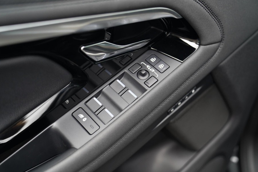 Land Rover Range Rover Evoque 1.5 P300e AWD Autobiography | Panorama | R-dynamic | Meridian Sound | Lane Assist | Verwarmd stuur |