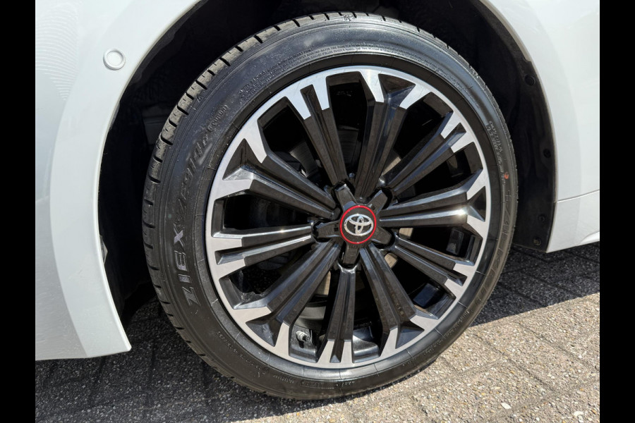 Toyota Corolla 2.0 Hybrid GR-Sport | CAMERA | CARPLAY | KEYLESS |