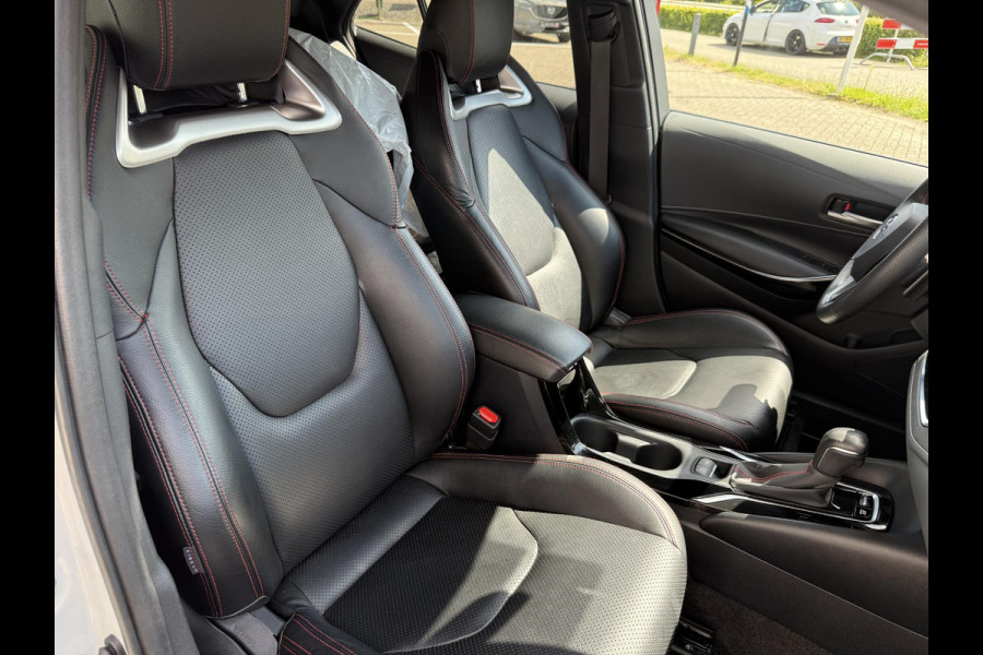 Toyota Corolla 2.0 Hybrid GR-Sport | CAMERA | CARPLAY | KEYLESS |