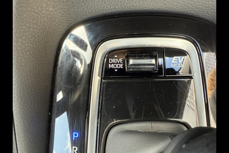 Toyota Corolla 2.0 Hybrid GR-Sport | CAMERA | CARPLAY | KEYLESS |