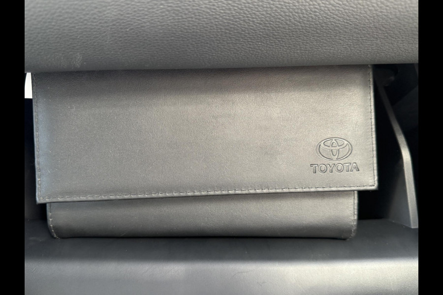Toyota Corolla 2.0 Hybrid GR-Sport | CAMERA | CARPLAY | KEYLESS |