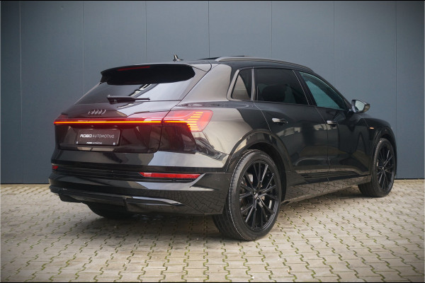 Audi e-tron e-tron 50 quattro Launch edition Black 71 kWh | S Line | Black Edition | Panoramadak | Memory Seats | Camera | Luchtvering | Adaptive Cruise Control | Keyless | Matrix LED | Leder | Stoelverwarming | NAP | BTW