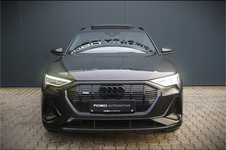 Audi e-tron e-tron 50 quattro Launch edition Black 71 kWh | S Line | Black Edition | Panoramadak | Memory Seats | Camera | Luchtvering | Adaptive Cruise Control | Keyless | Matrix LED | Leder | Stoelverwarming | NAP | BTW