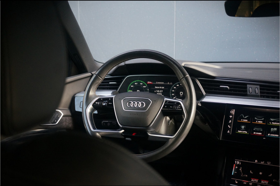 Audi e-tron e-tron 50 quattro Launch edition Black 71 kWh | S Line | Black Edition | Panoramadak | Memory Seats | Camera | Luchtvering | Adaptive Cruise Control | Keyless | Matrix LED | Leder | Stoelverwarming | NAP | BTW