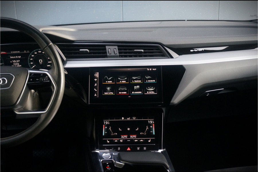 Audi e-tron e-tron 50 quattro Launch edition Black 71 kWh | S Line | Black Edition | Panoramadak | Memory Seats | Camera | Luchtvering | Adaptive Cruise Control | Keyless | Matrix LED | Leder | Stoelverwarming | NAP | BTW