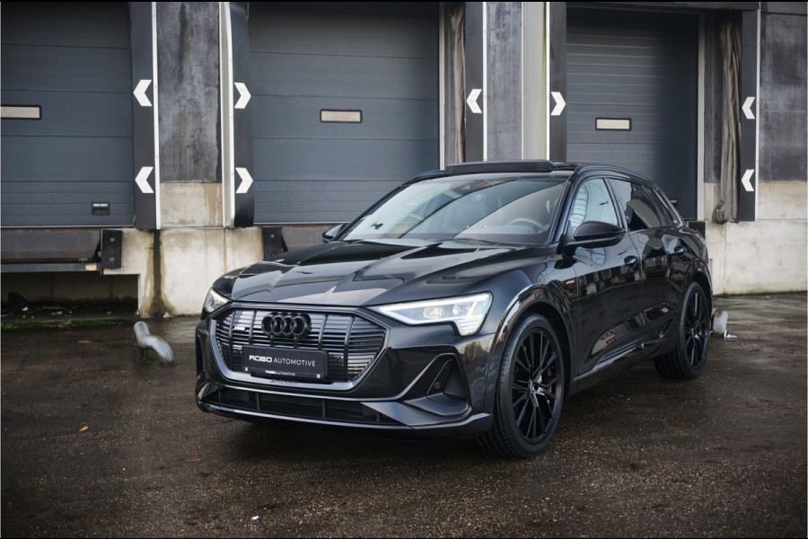 Audi e-tron e-tron 50 quattro Launch edition Black 71 kWh | S Line | Black Edition | Panoramadak | Memory Seats | Camera | Luchtvering | Adaptive Cruise Control | Keyless | Matrix LED | Leder | Stoelverwarming | NAP | BTW
