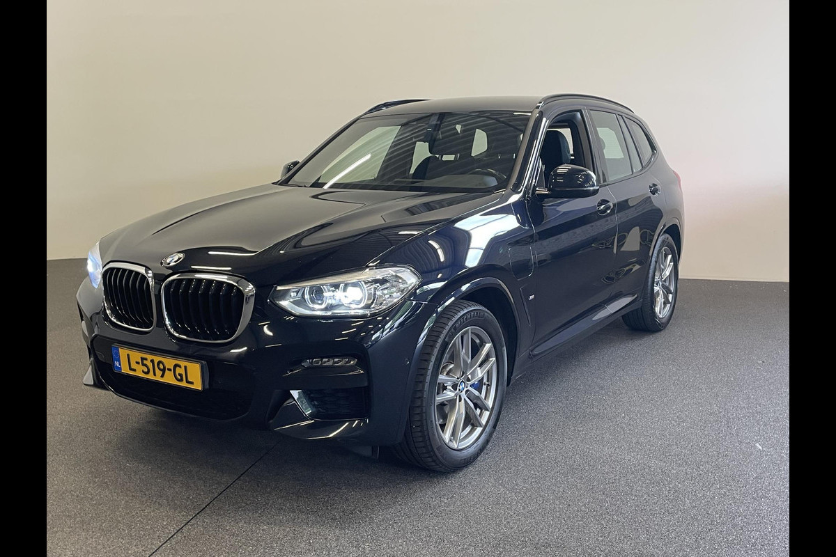 BMW X3 xDrive30e Executive M-Sport Leder PDC VA + Camera Full LED Navi Carplay Live Cockpit BMW X3 xDrive30e Executive M-Sport Leder PDC VA + Camera Full LED Navi Carplay Live Cockpit