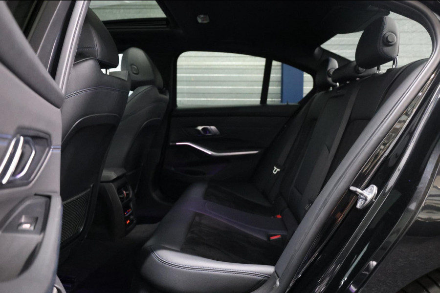 BMW 3-serie 330i M-Sport LED/VIRTUAL/SFEER/PANO/HALF LEDER+S.VERWAMRING/20" LMV/PDC/CRUISE/ECC/12 MND GARANTIE!