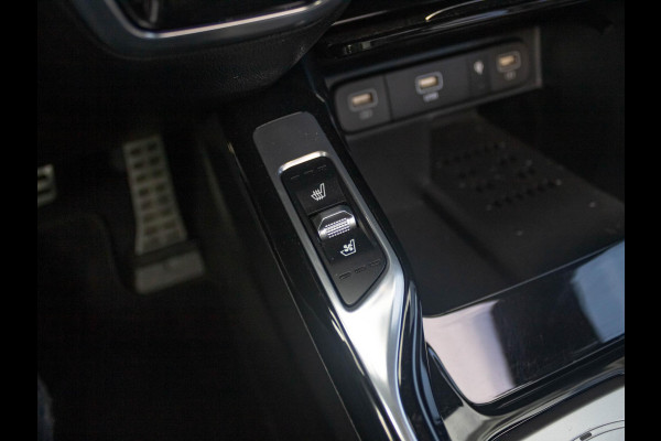 Kia Sorento 1.6 T-GDI Plug-in Hybrid 4WD ExecutiveLine 5p. | Schuif&kantel dak l Nappa Leder l Trekhaak l 360 camera