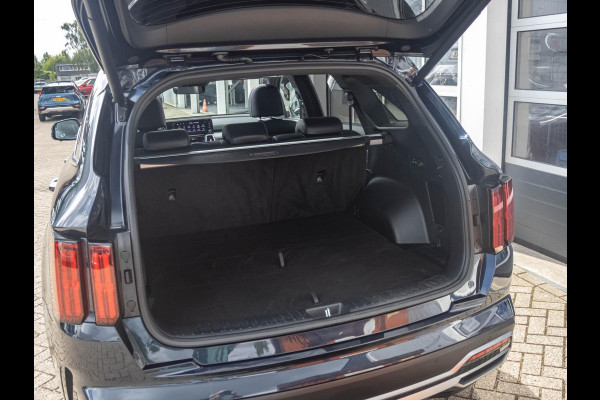 Kia Sorento 1.6 T-GDI Plug-in Hybrid 4WD ExecutiveLine 5p. | Schuif&kantel dak l Nappa Leder l Trekhaak l 360 camera