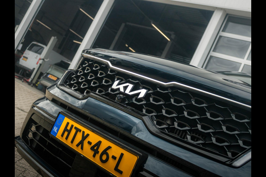 Kia Sorento 1.6 T-GDI Plug-in Hybrid 4WD ExecutiveLine 5p. | Schuif&kantel dak l Nappa Leder l Trekhaak l 360 camera