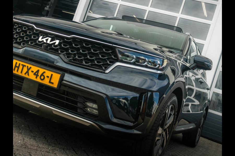 Kia Sorento 1.6 T-GDI Plug-in Hybrid 4WD ExecutiveLine 5p. | Schuif&kantel dak l Nappa Leder l Trekhaak l 360 camera
