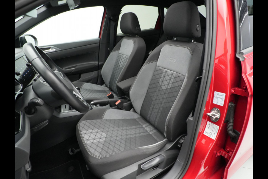 Volkswagen Taigo 1.0 TSI 110pk R-Line Panorama Navi via App Camera Matrix Led Clima Acc 138