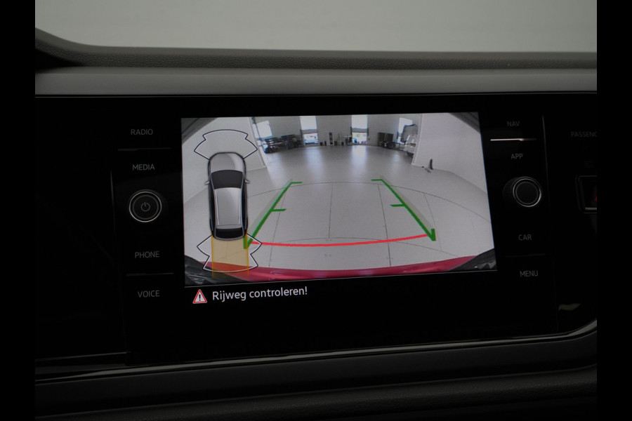 Volkswagen Taigo 1.0 TSI 110pk R-Line Panorama Navi via App Camera Matrix Led Clima Acc 138