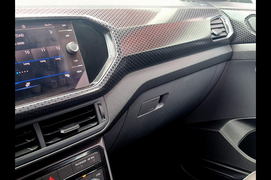 Volkswagen T-Cross 1.0 TSI R-Line DSG Automaat | Digitaal dashboard | Blind-Spot | Navi | Adaptive CC | Climate | (occasion)