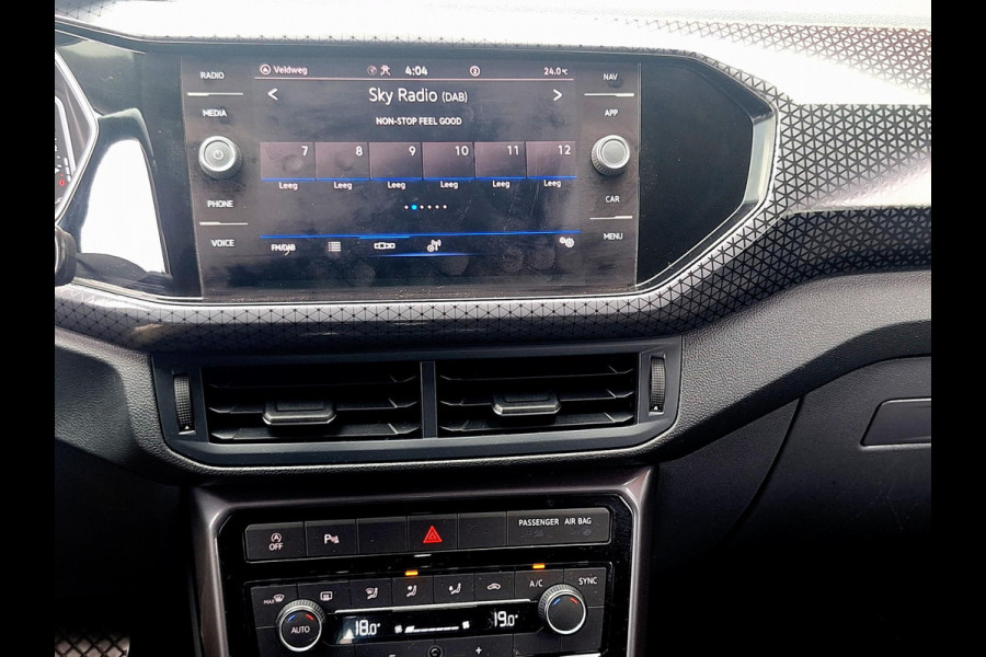 Volkswagen T-Cross 1.0 TSI R-Line DSG Automaat | Digitaal dashboard | Blind-Spot | Navi | Adaptive CC | Climate | (occasion)
