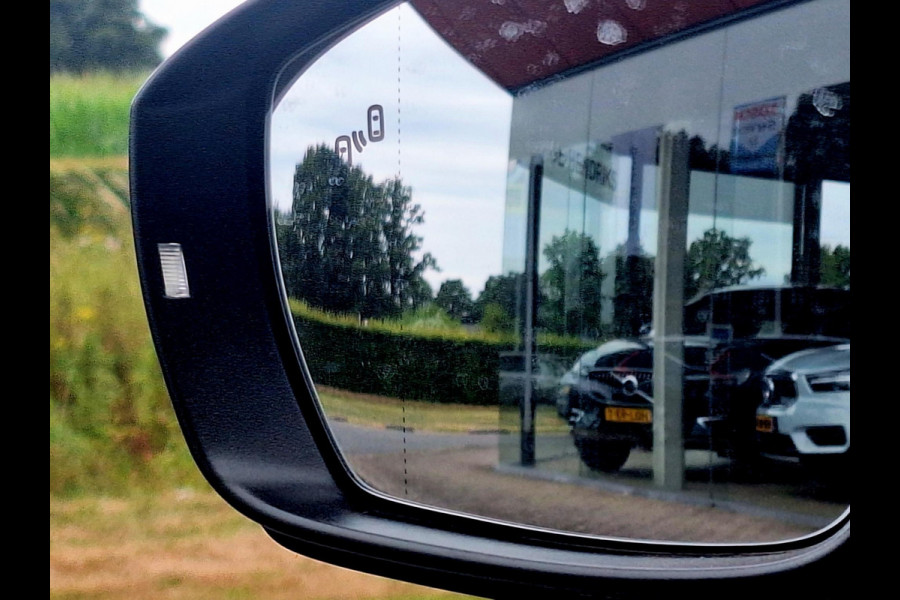 Volkswagen T-Cross 1.0 TSI R-Line DSG Automaat | Digitaal dashboard | Blind-Spot | Navi | Adaptive CC | Climate | (occasion)