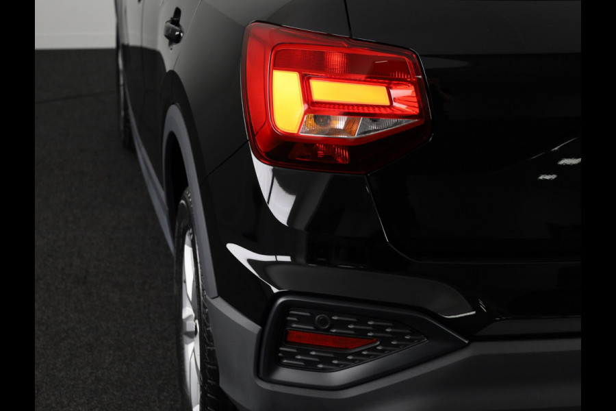 Audi Q2 Pro Line 35 TFSI 150 pk Hatchback | Assistentiepakket parking | Apple car play | Adaptive cruise control |