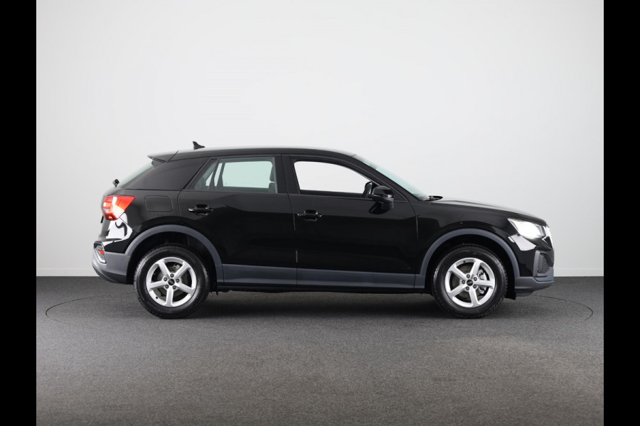 Audi Q2 Pro Line 35 TFSI 150 pk Hatchback | Assistentiepakket parking | Apple car play | Adaptive cruise control |