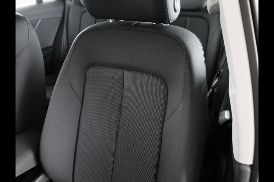 Audi Q2 Pro Line 35 TFSI 150 pk Hatchback | Assistentiepakket parking | Apple car play | Adaptive cruise control |