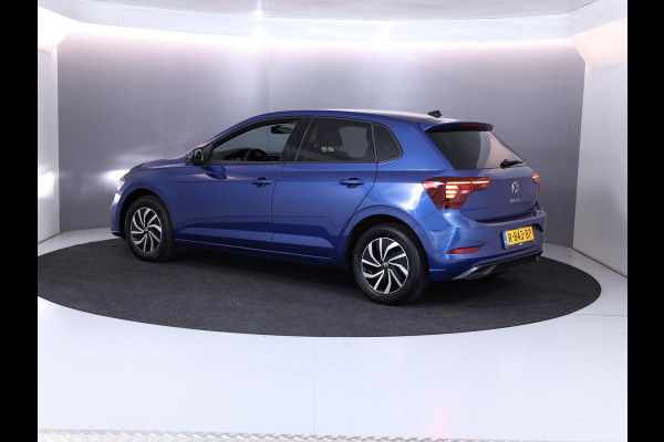Volkswagen Polo 1.0 TSI Life 95 pk | Navigatie | Parkeersensoren | Achteruitrijcamera | Adaptieve cruise control | Stoelverwarming |