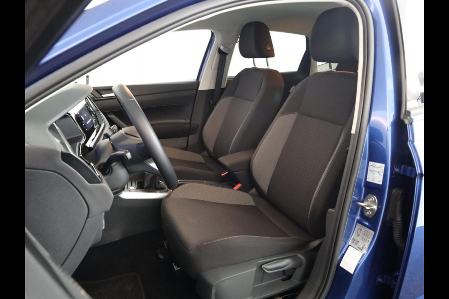 Volkswagen Polo 1.0 TSI Life 95 pk | Navigatie | Parkeersensoren | Achteruitrijcamera | Adaptieve cruise control | Stoelverwarming |