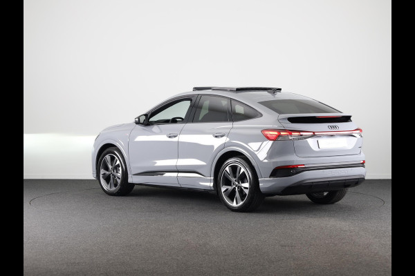 Audi Q4 Sportback e-tron 45 quattro S Edition 82 kWh panoramadak, achteruitrij camera, adaptive cruise control, optiek pakket zwart plus, privacy glass, lichtpakket, spiegelkappen zwart