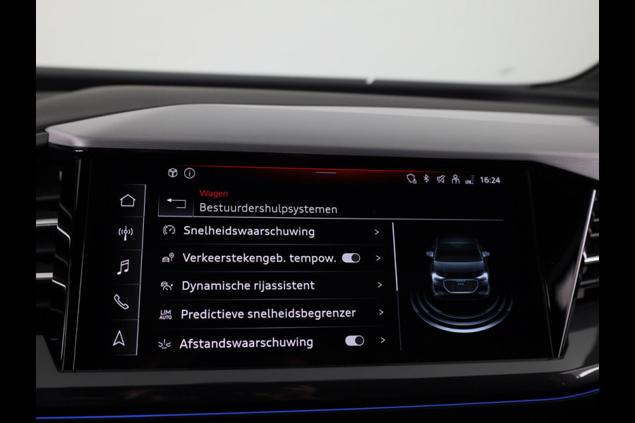 Audi Q4 Sportback e-tron 45 quattro S Edition 82 kWh panoramadak, achteruitrij camera, adaptive cruise control, optiek pakket zwart plus, privacy glass, lichtpakket, spiegelkappen zwart