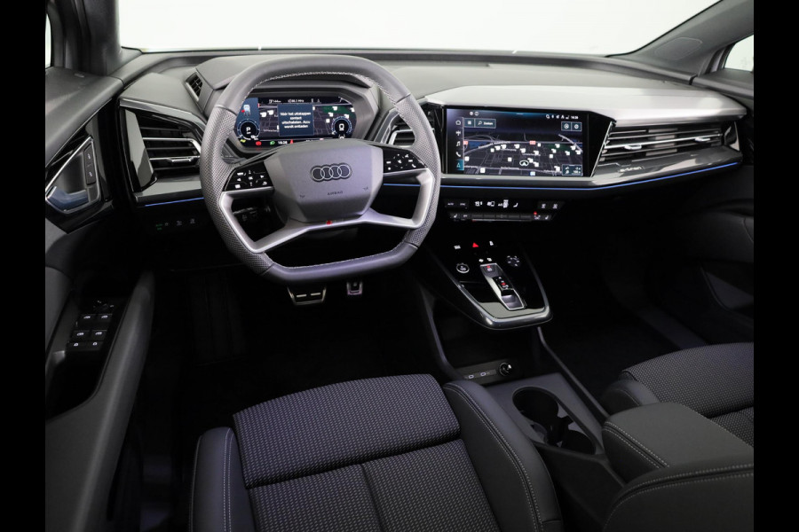 Audi Q4 Sportback e-tron 45 quattro S Edition 82 kWh panoramadak, achteruitrij camera, adaptive cruise control, optiek pakket zwart plus, privacy glass, lichtpakket, spiegelkappen zwart