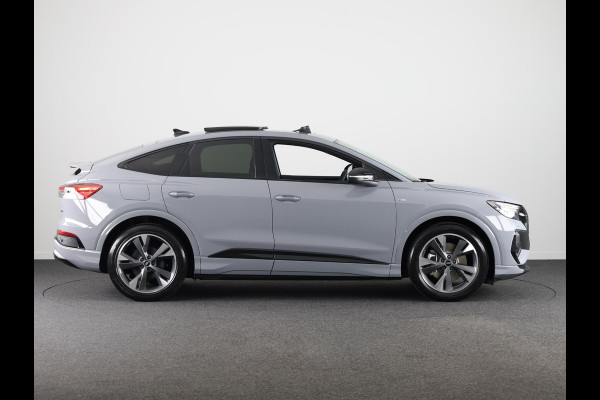 Audi Q4 Sportback e-tron 45 quattro S Edition 82 kWh panoramadak, achteruitrij camera, adaptive cruise control, optiek pakket zwart plus, privacy glass, lichtpakket, spiegelkappen zwart