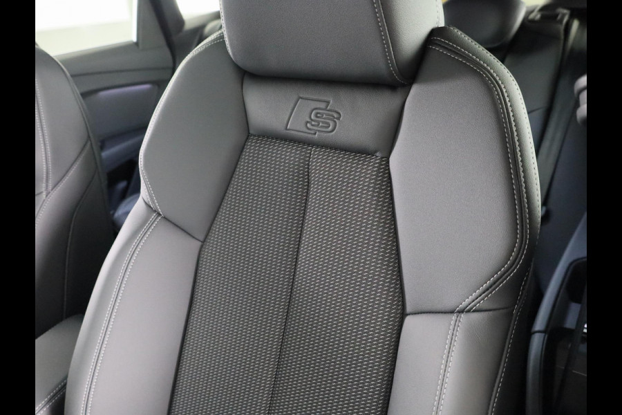 Audi Q4 Sportback e-tron 45 quattro S Edition 82 kWh panoramadak, achteruitrij camera, adaptive cruise control, optiek pakket zwart plus, privacy glass, lichtpakket, spiegelkappen zwart