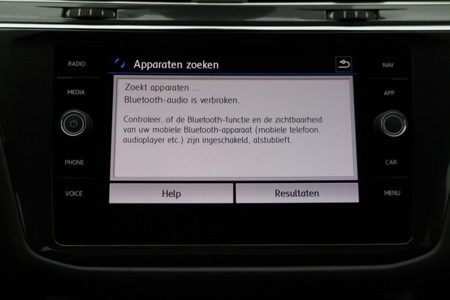 Volkswagen Tiguan Allspace 1.5 TSI DSG Highline Business R Virtual Cockpit, ACC, Verwarmde Voorruit, Camera, Apple Carplay, LED, 19''