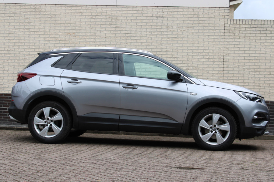 Opel Grandland X 1.2 Turbo Innovation | Trekhaak | Camera | BLIS | Keyless