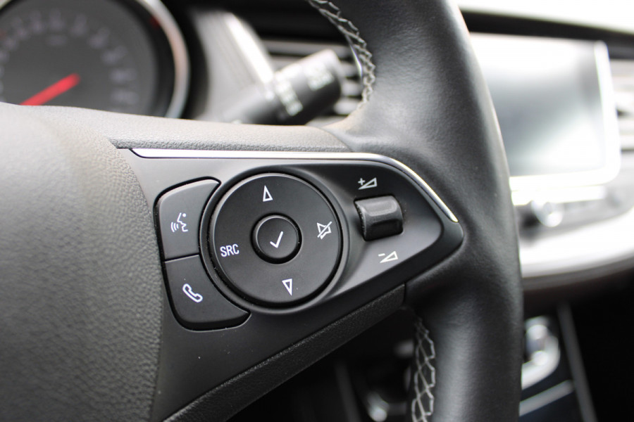 Opel Grandland X 1.2 Turbo Innovation | Trekhaak | Camera | BLIS | Keyless