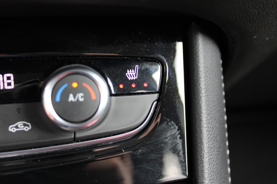 Opel Grandland X 1.2 Turbo Innovation | Trekhaak | Camera | BLIS | Keyless