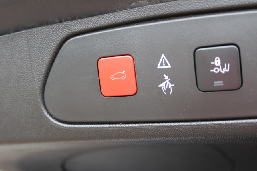 Opel Grandland X 1.2 Turbo Innovation | Trekhaak | Camera | BLIS | Keyless