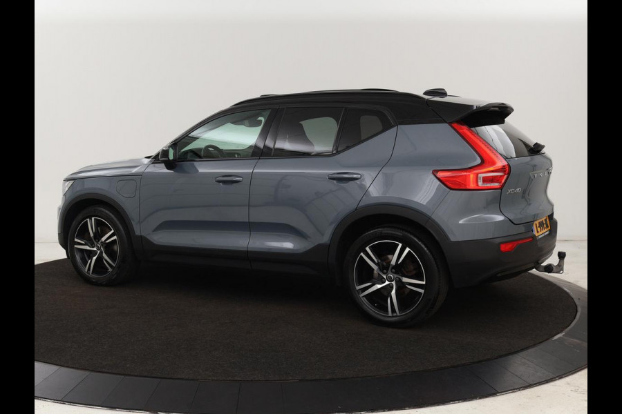Volvo XC40 1.5 T4 Rech R Design Expression | Panoramadak | Stoel & stuurverwarming | Adaptive cruise | Trekhaak | Camera | Carplay | Getint glas | PHEV