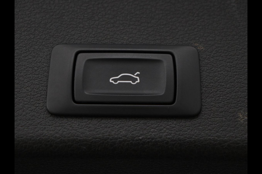 Audi A4 1.4 TFSI Pro Line Plus | Stoelverwarming | Carplay | Trekhaak | Sportstoelen | Full LED | Cruise control | Parkeerhulp | Bluetooth