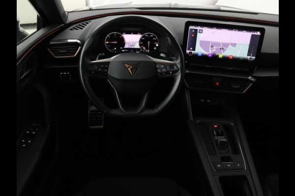 CUPRA Leon 1.4 e-Hybrid | Stoel & stuurverwarming | Camera | Adaptive cruise | Carplay | Navigatie | Sfeerverlichting | Keyless | Sportstoelen | Full LED | PHEV