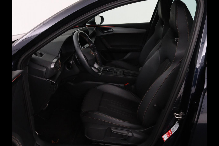 CUPRA Leon 1.4 e-Hybrid | Stoel & stuurverwarming | Camera | Adaptive cruise | Carplay | Navigatie | Sfeerverlichting | Keyless | Sportstoelen | Full LED | PHEV