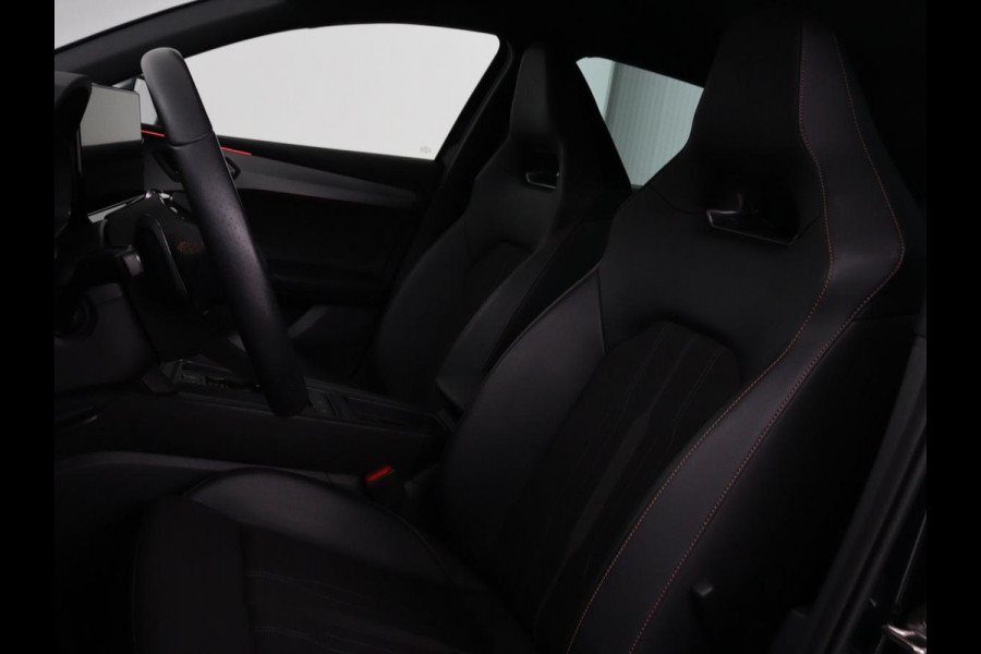 CUPRA Leon 1.4 e-Hybrid | Stoel & stuurverwarming | Camera | Adaptive cruise | Carplay | Navigatie | Sfeerverlichting | Keyless | Sportstoelen | Full LED | PHEV