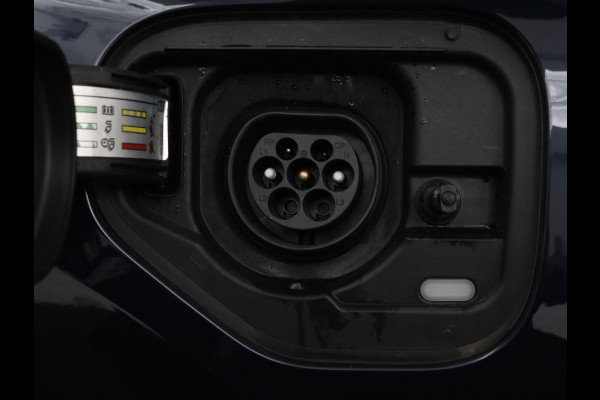 CUPRA Leon 1.4 e-Hybrid | Stoel & stuurverwarming | Camera | Adaptive cruise | Carplay | Navigatie | Sfeerverlichting | Keyless | Sportstoelen | Full LED | PHEV