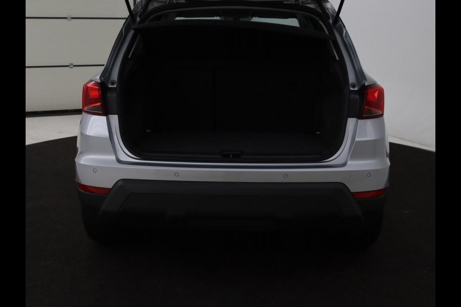 Seat Arona 1.0 TSI Style Intens | 110pk | Adaptive cruise | Camera | Carplay | Climate control | Keyless | Park Assist | DAB | Bluetooth