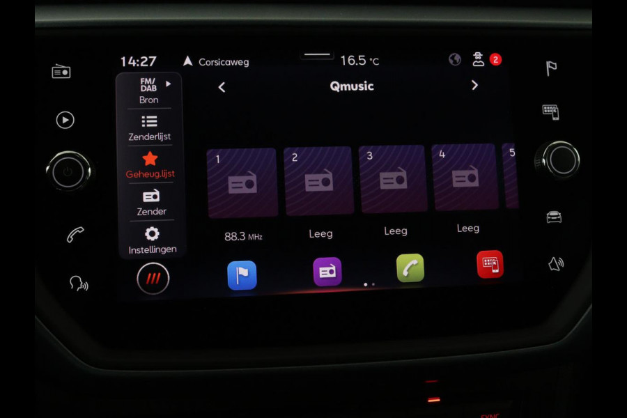 Seat Arona 1.0 TSI Style Intens | 110pk | Adaptive cruise | Camera | Carplay | Climate control | Keyless | Park Assist | DAB | Bluetooth