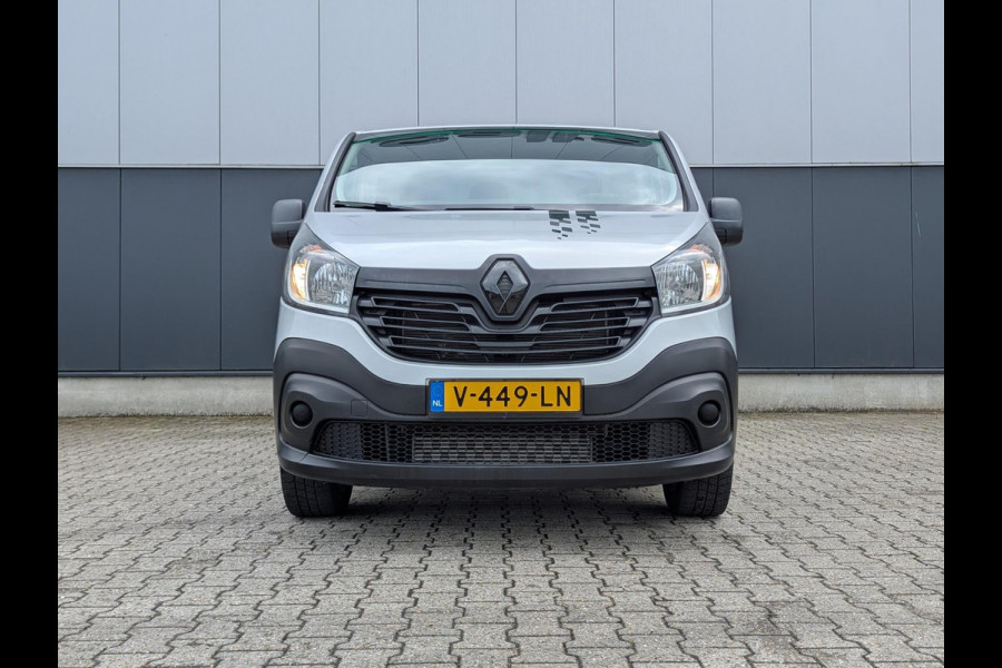 Renault Trafic DCi 120PK L2H1 CRUISE AIRCO EURO 6 2000KG TREKHAAK 3 ZITPLAATSEN