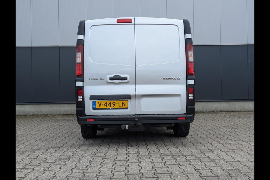 Renault Trafic DCi 120PK L2H1 CRUISE AIRCO EURO 6 2000KG TREKHAAK 3 ZITPLAATSEN