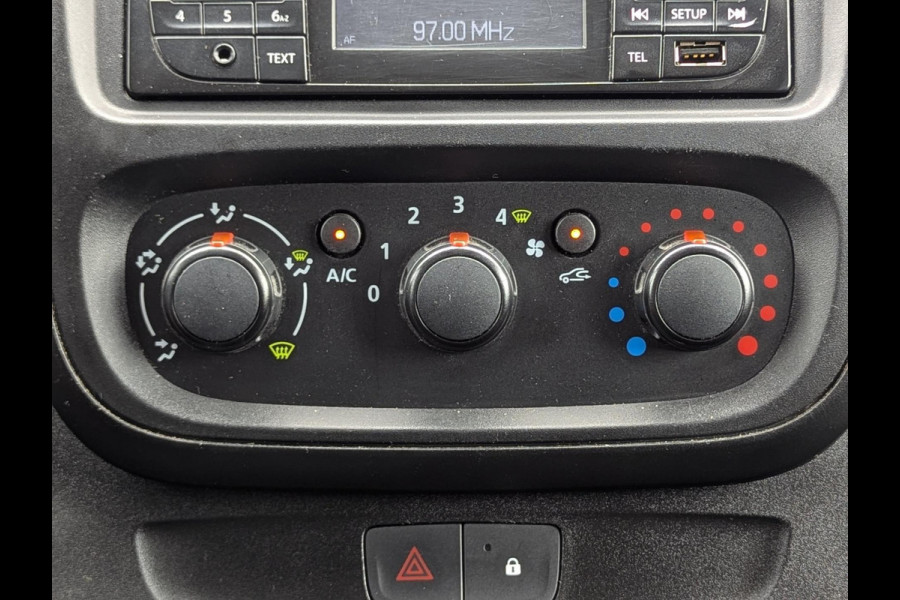 Renault Trafic DCi 120PK L2H1 CRUISE AIRCO EURO 6 2000KG TREKHAAK 3 ZITPLAATSEN